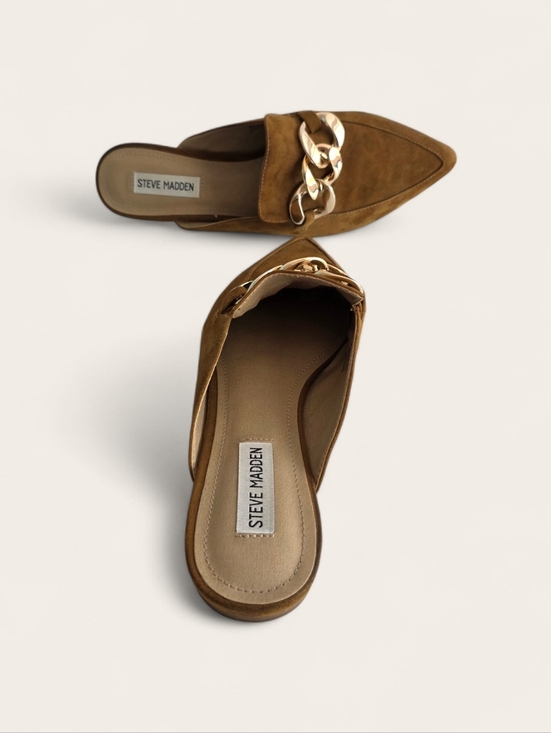Steve Madden Tan Suede Chain-Trim Mules. - Picture 3 of 11